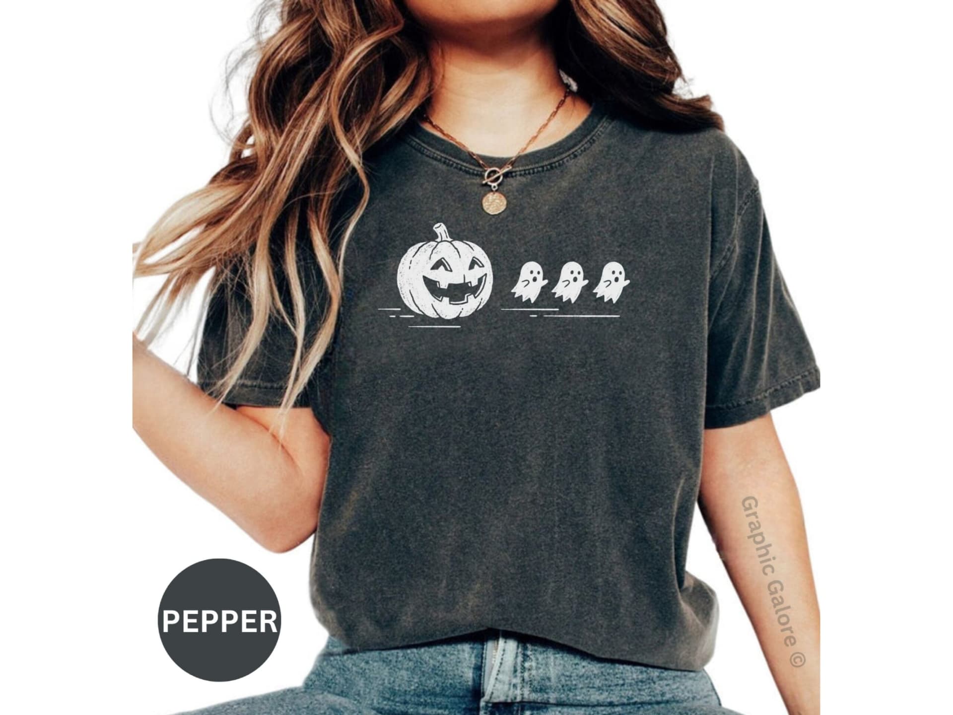 Spooky Cute Halloween Pumpkin Ghosts T-Shirt