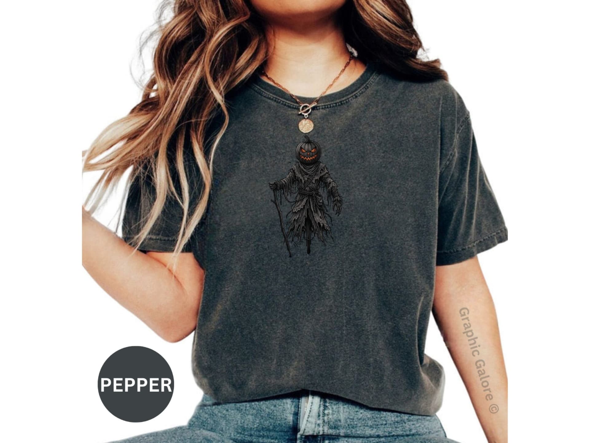 Creepy Pumpkin Head Scarecrow Halloween T-Shirt