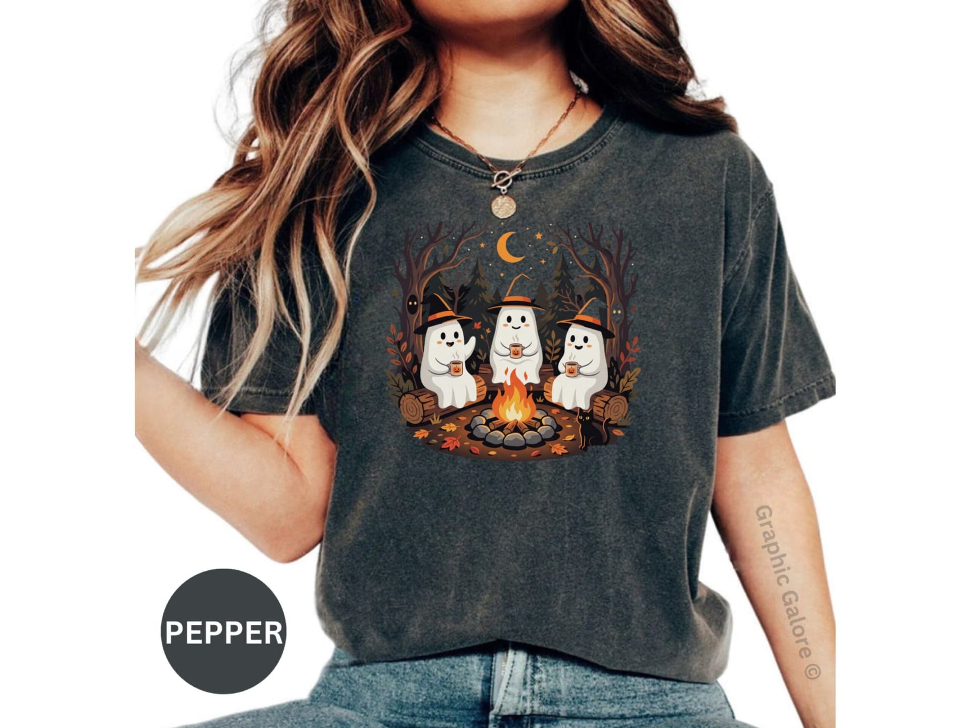 Cute Ghost Campfire Halloween T-Shirt